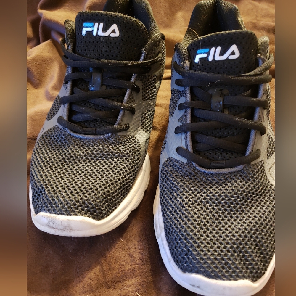 Awesome Fila Men’s Memory Startup Running Shoes - Black & Aqua - Size 9.5 EUC